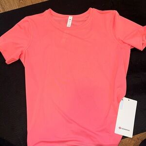 Lululemon pink short sleeve shirt